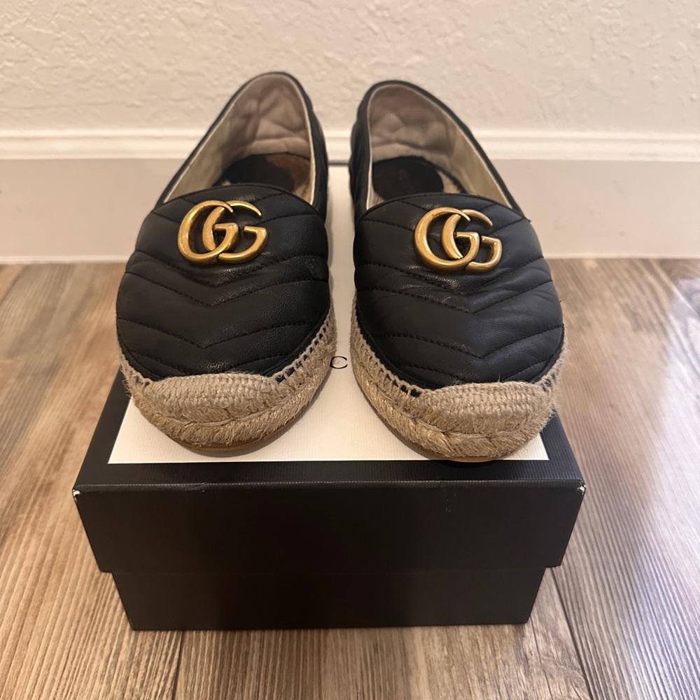 Authentic Gucci Women's GG Monogram Leather Espadrilles Flats  /USED Gucci